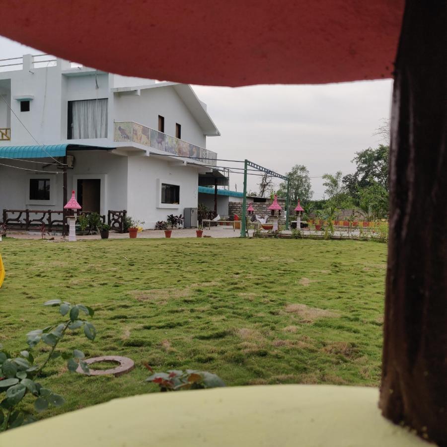 Houbara Resort Sasan Gir Exterior photo